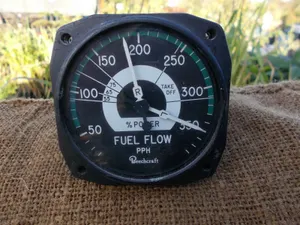 Vintage Beechcraft Aircraft Bendix Aviation Fuel Flow Gauge PPH  
